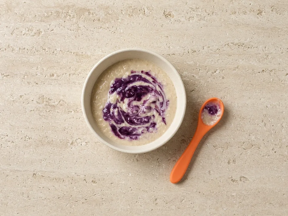 Acai for 6 months+: thawed pulp stirred into a soft food