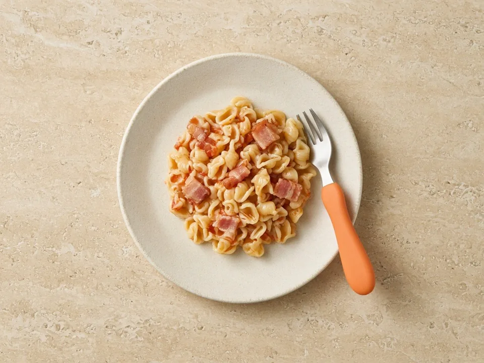 Bacon for 2 years+: small pieces in family meals