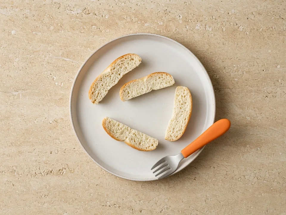 Bagel for 12 months+: strips and small bagel sandwiches