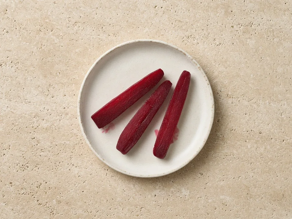Beet for 6 months+: soft-cooked wedges or mashed