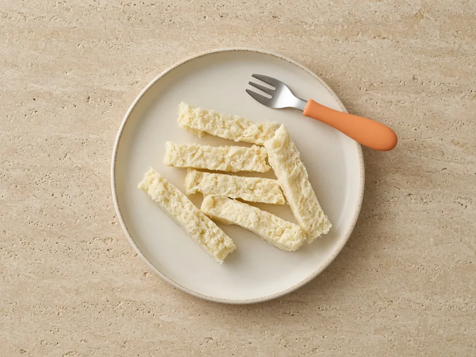 Biscuits for 12 months+: strips or pieces, now and then