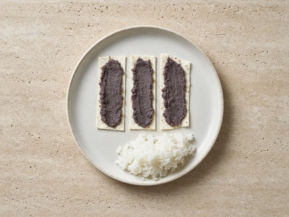 Black beans for 18 months+: flattened in family meals