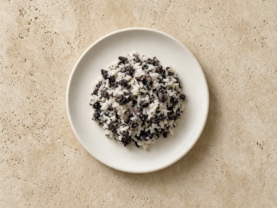 Black beans for 9 months+: each bean squashed flat