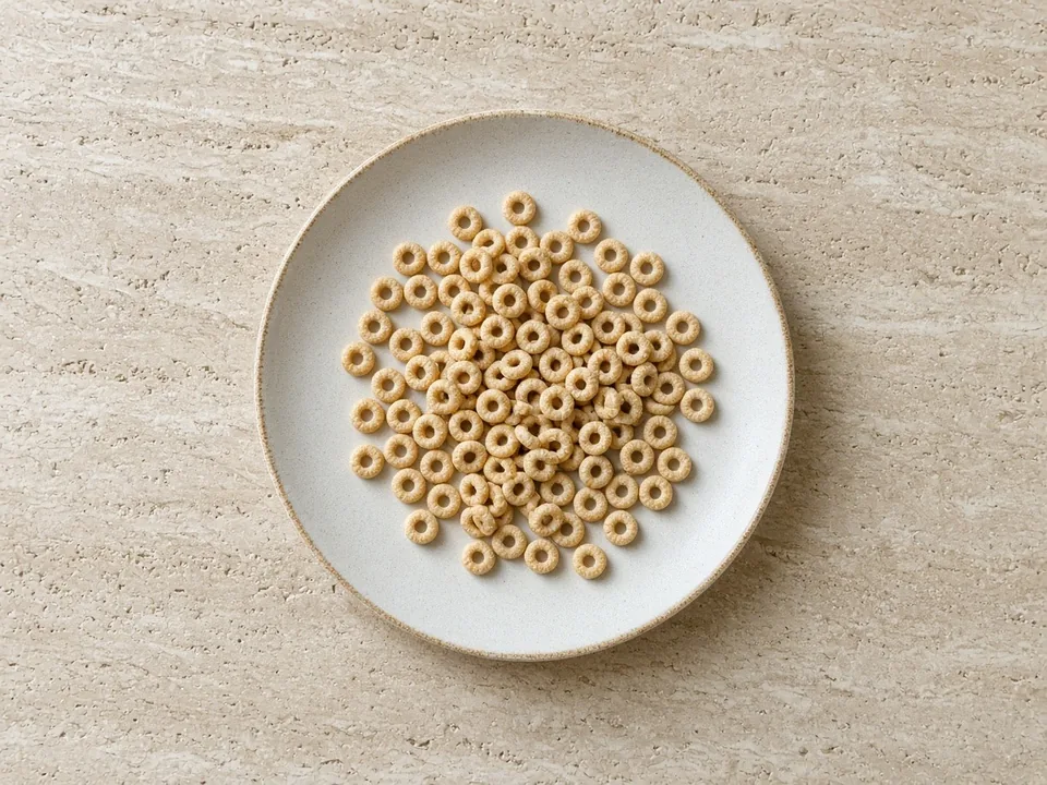 Breakfast cereal for 9 months+: soaked cereal, or small pieces that soften fast