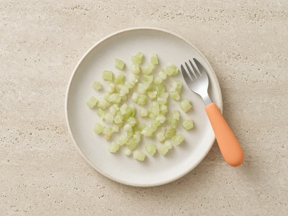 Chayote for 18 months+: cooked pieces or in family meals