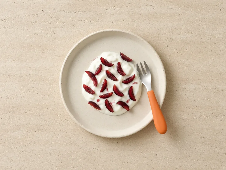 Cherries for 18 months+: pitted and quartered, or in dishes