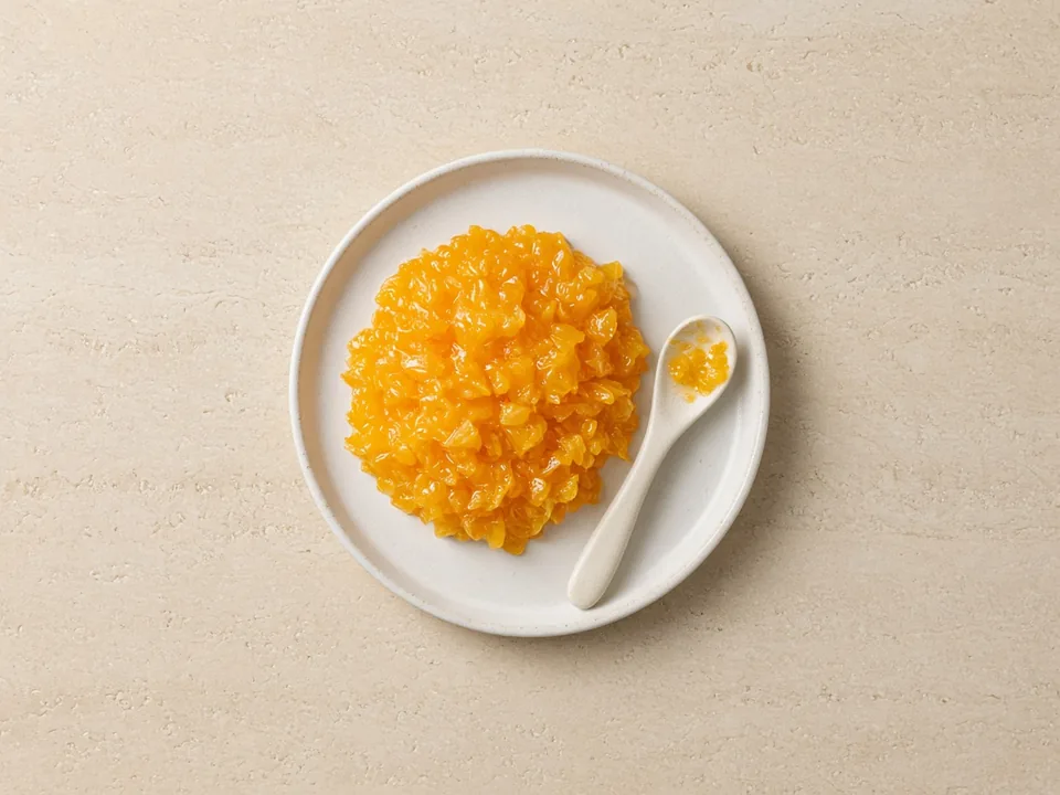 Clementine for 6 months+: membrane-free flesh, squashed flat or mashed