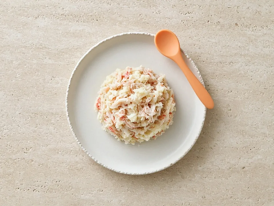 Crab for 9 months+: finely shredded pieces