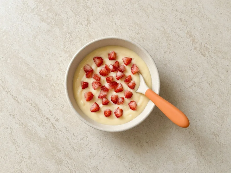 Custard for 18 months+: homemade custard at family meals