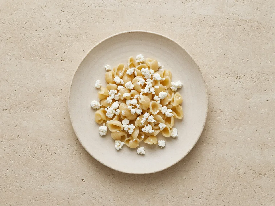 Feta for 9 months+: small soft crumbles