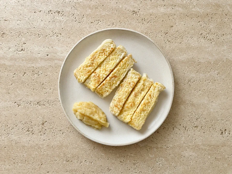 French toast for 9 months+: small soft pieces or strips