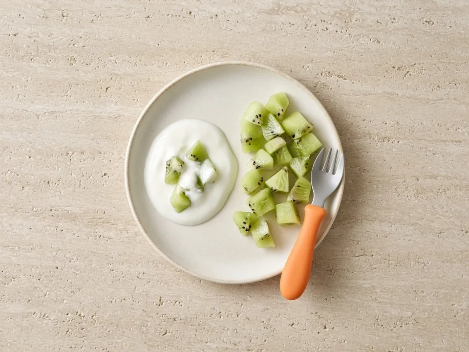 Kiwi for 12 months+: small pieces or in dishes
