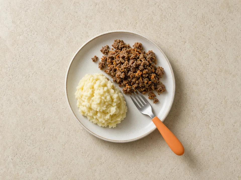 Meatloaf for 12 months+: small pieces from the family loaf