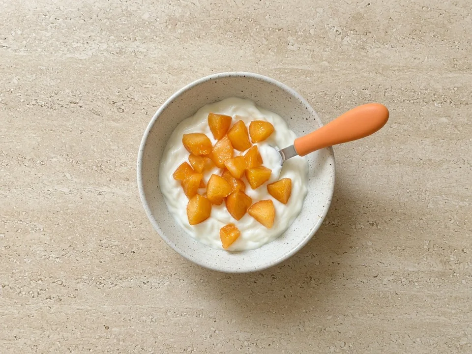 Nectarine for 12 months+: soft pieces or in dishes
