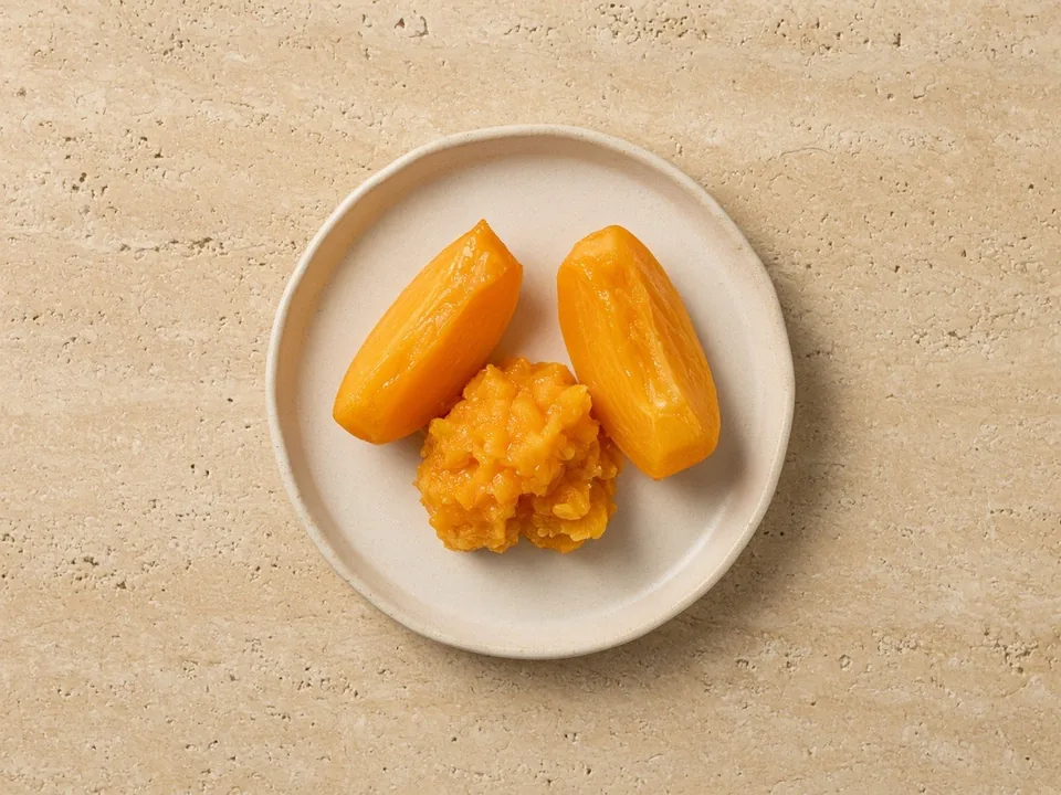 Persimmon for 6 months+: ripe peeled wedges or mash
