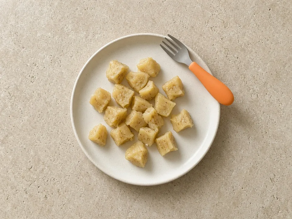 Plantain for 12 months+: soft-cooked pieces or in dishes