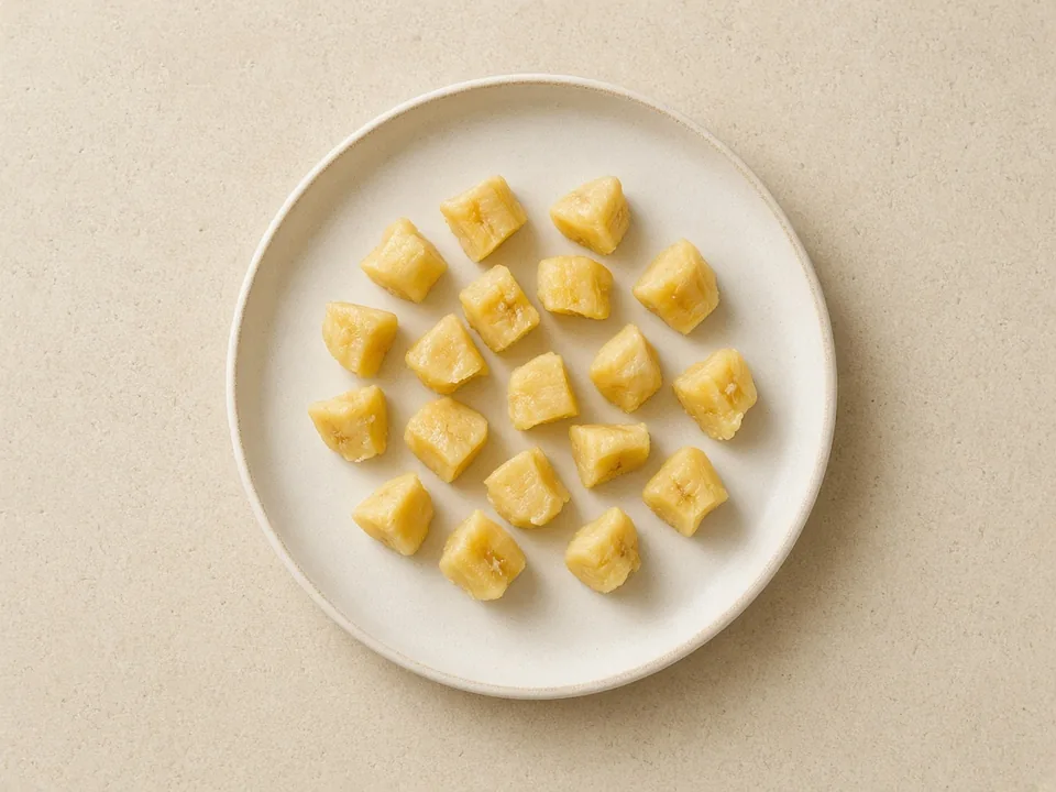 Plantain for 9 months+: small soft pieces or lumpy mash