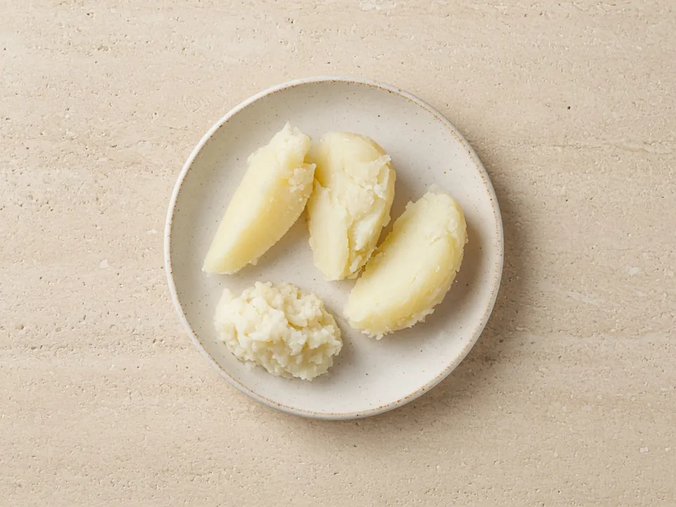 Potato for 6 months+: soft wedges or mashed potato