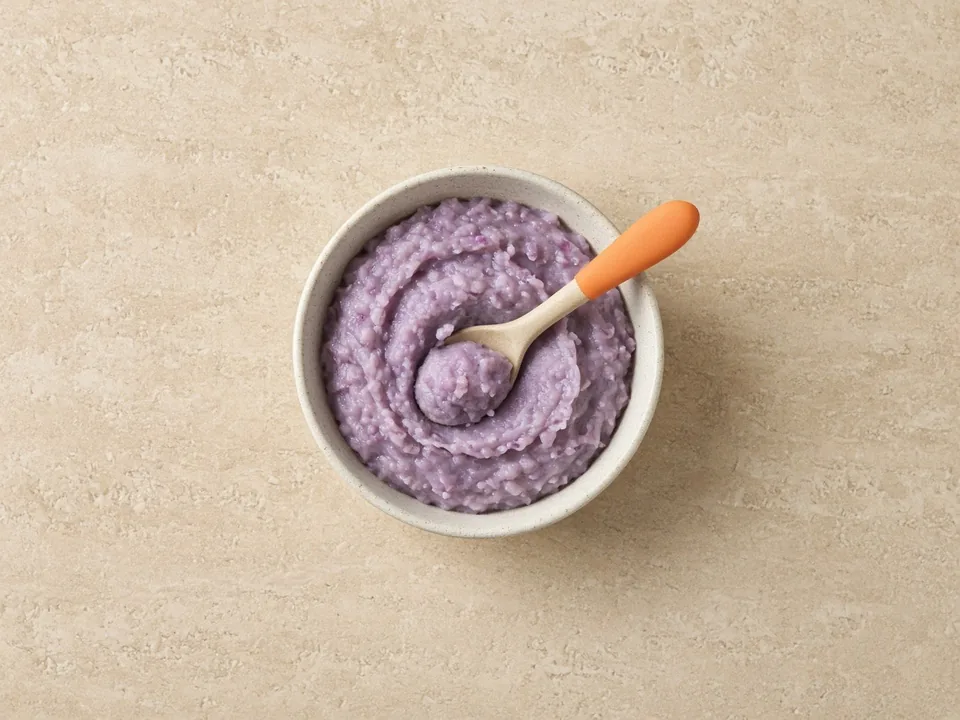 Red cabbage for 6 months+: cooked and finely chopped into soft foods