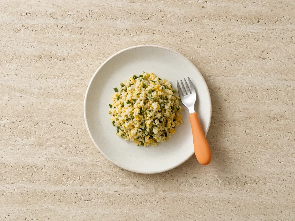 Scallions (green onions) for 12 months+: finely chopped in family meals