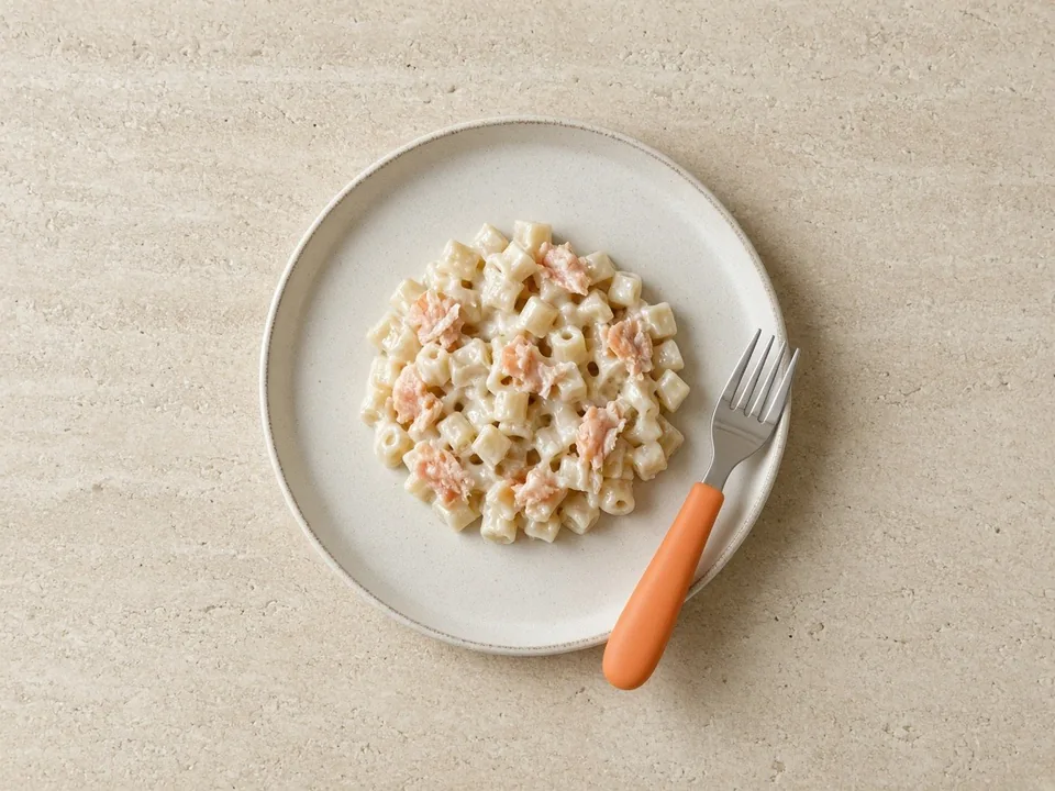 Smoked salmon for 2 years+: small pieces in family meals