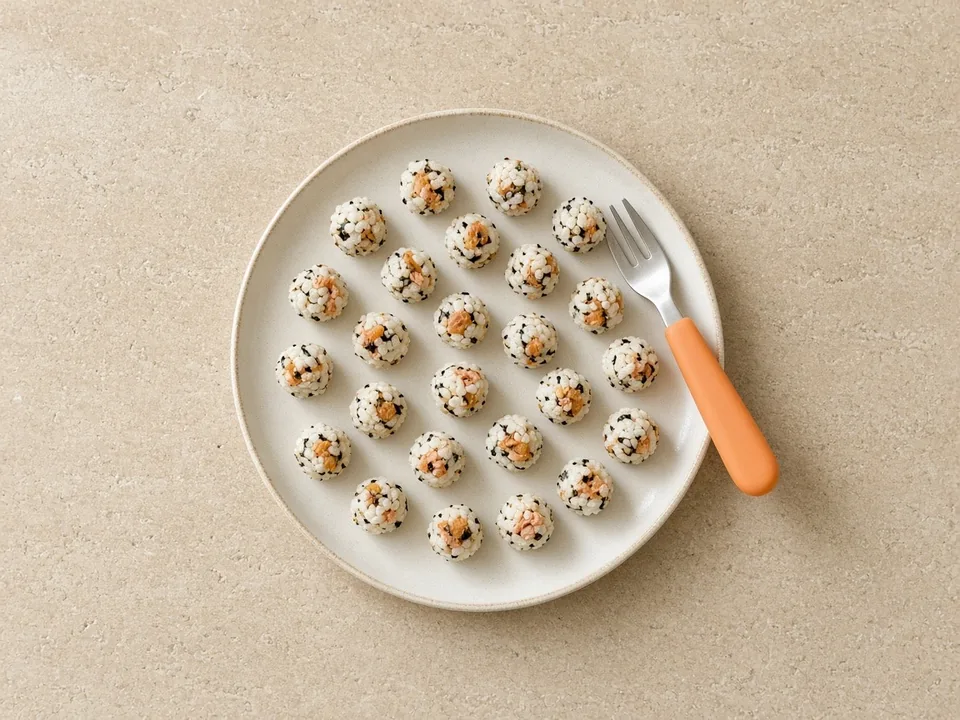 Sushi for 18 months+: rice balls or small pieces, nori mixed in